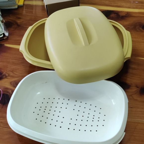 Tupperware Other - Vintage Tupperware Microwave Steamer